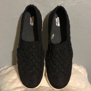 Mossimo shoes size 8